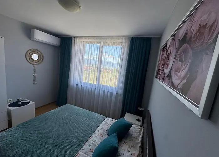 2-6 Royal Park 班斯科